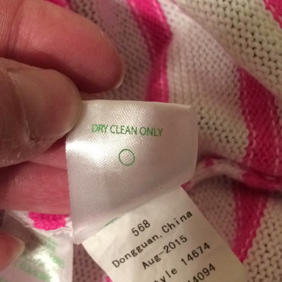 Lilly Pulitzer sweater - Picture 8 of 8